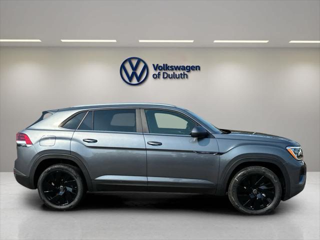 new 2024 Volkswagen Atlas Cross Sport car, priced at $45,904