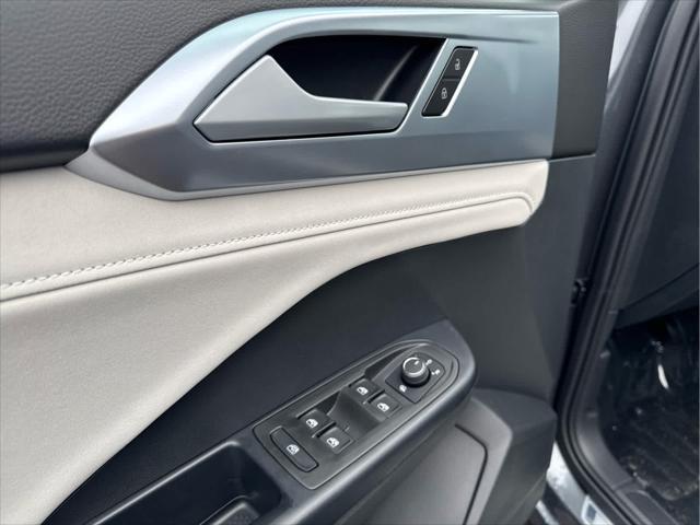 new 2025 Volkswagen Taos car, priced at $33,220