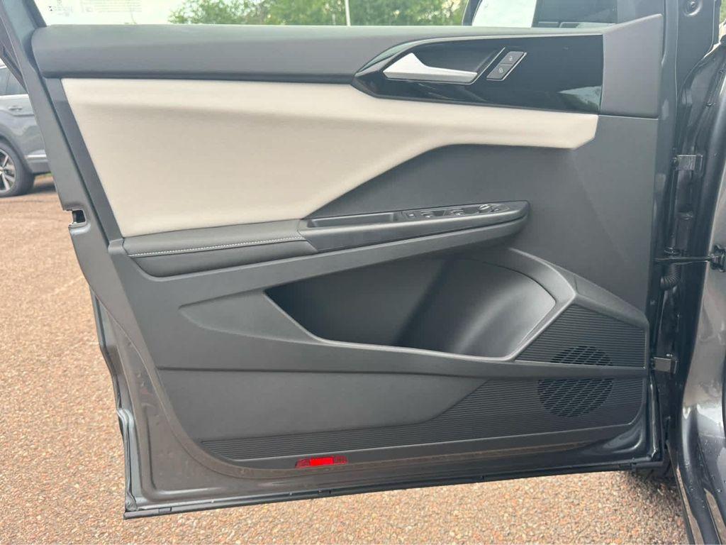 new 2025 Volkswagen Taos car, priced at $28,389