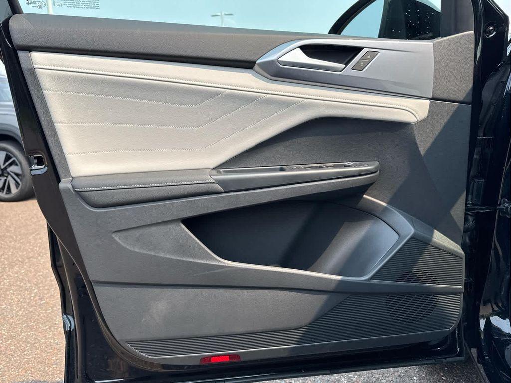 new 2025 Volkswagen Taos car, priced at $36,602