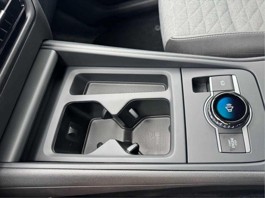 new 2025 Volkswagen Tiguan car, priced at $33,315