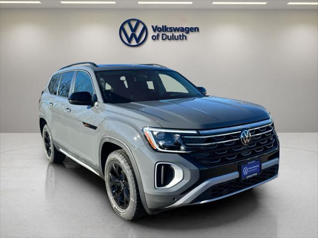 new 2025 Volkswagen Atlas car, priced at $50,285