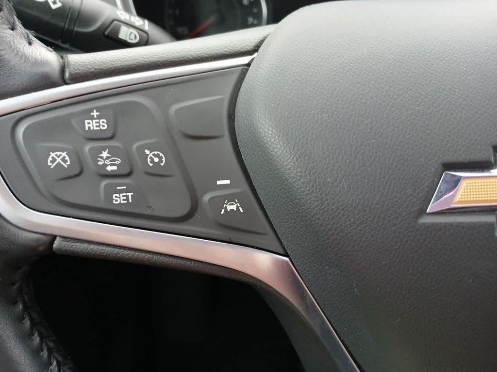 used 2022 Chevrolet Equinox car, priced at $23,999