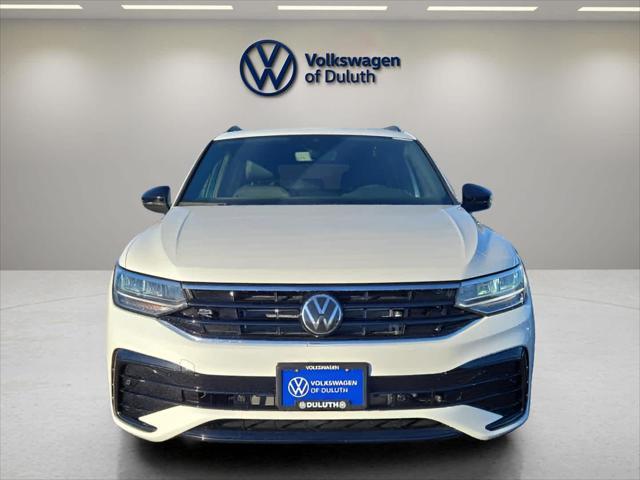 new 2024 Volkswagen Tiguan car, priced at $38,073