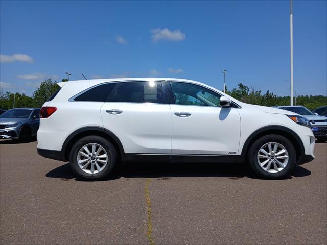 used 2019 Kia Sorento car, priced at $16,299