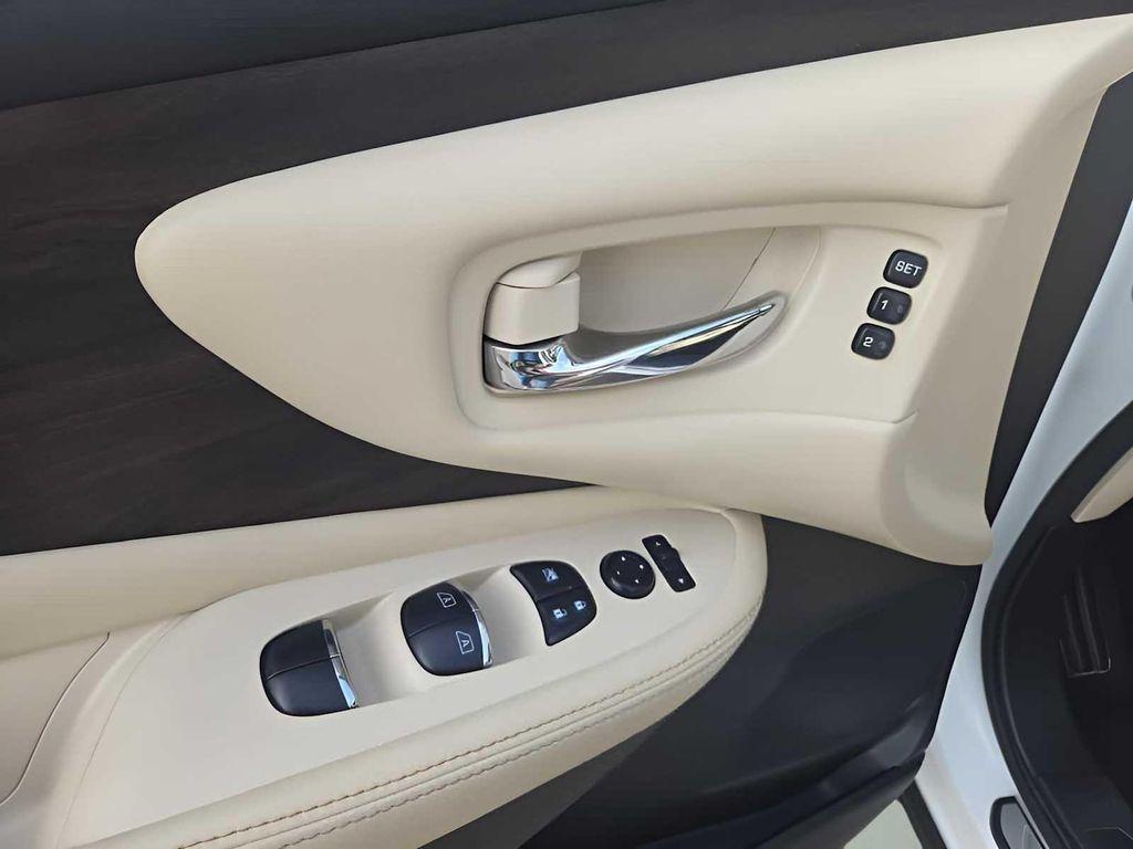 used 2023 Nissan Murano car, priced at $27,999