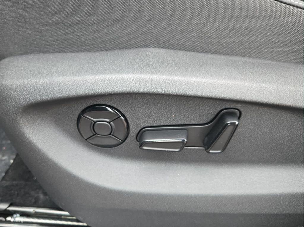 new 2026 Volkswagen Tiguan car, priced at $42,187