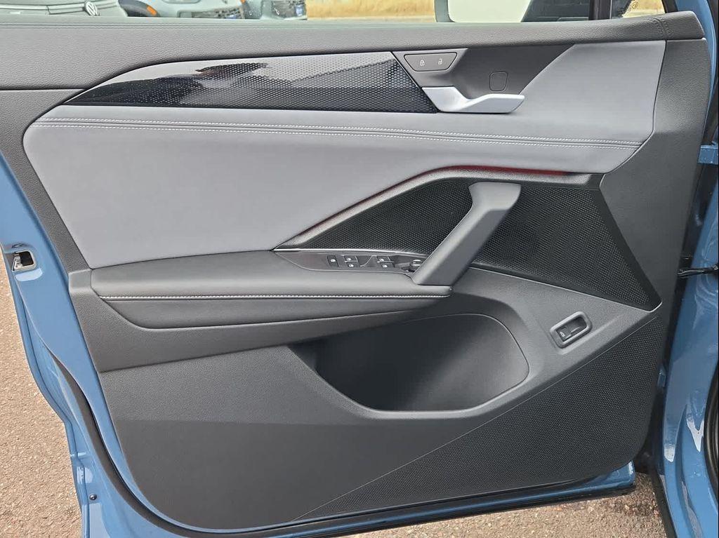 new 2026 Volkswagen Tiguan car, priced at $42,187