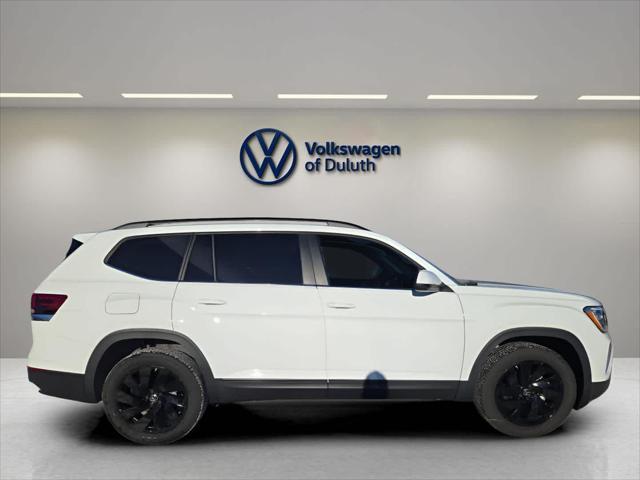 new 2025 Volkswagen Atlas car, priced at $46,370