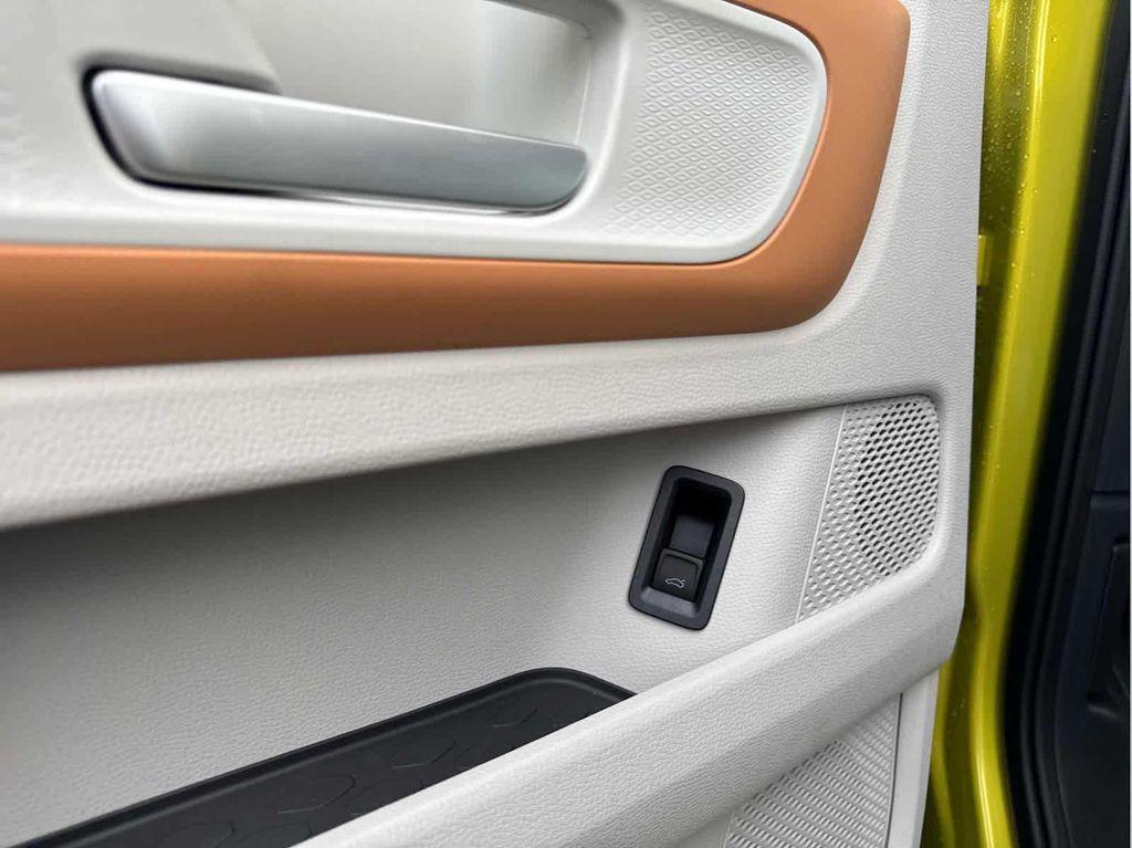 new 2025 Volkswagen ID. Buzz car, priced at $72,570