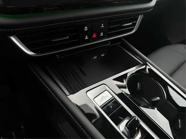 new 2025 Volkswagen Atlas car, priced at $51,469