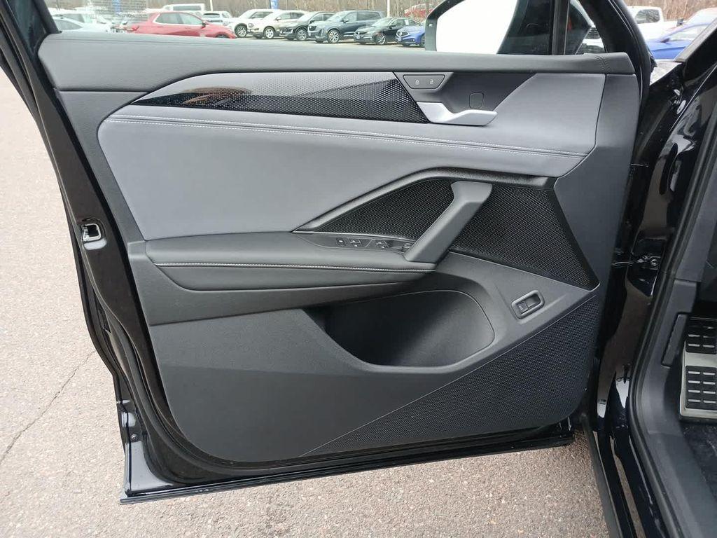 new 2026 Volkswagen Tiguan car, priced at $41,337