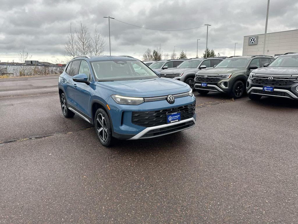 new 2026 Volkswagen Tiguan car, priced at $38,152
