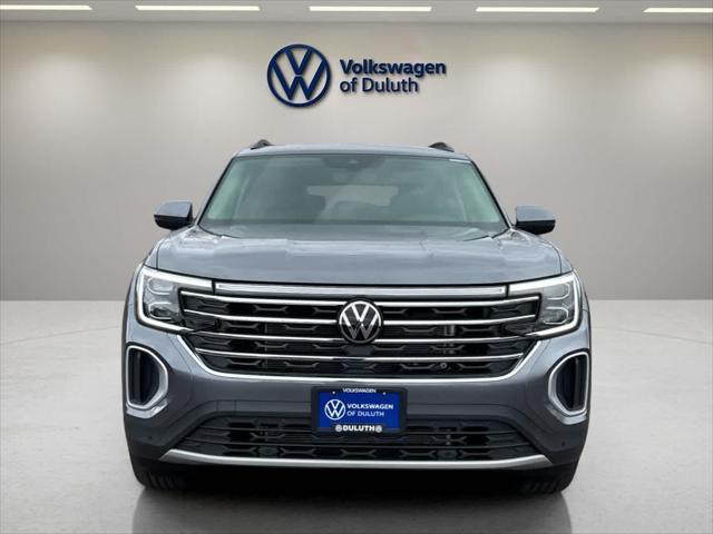 new 2025 Volkswagen Atlas car, priced at $47,017