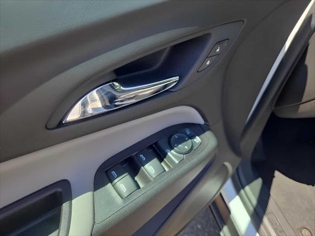 used 2022 Chevrolet Equinox car, priced at $21,999