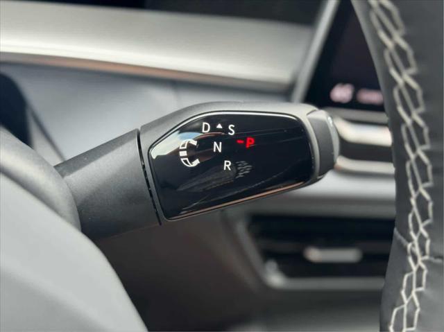 new 2025 Volkswagen Tiguan car, priced at $37,526