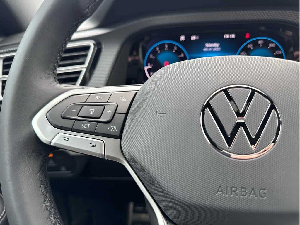 new 2025 Volkswagen Atlas Cross Sport car, priced at $53,901