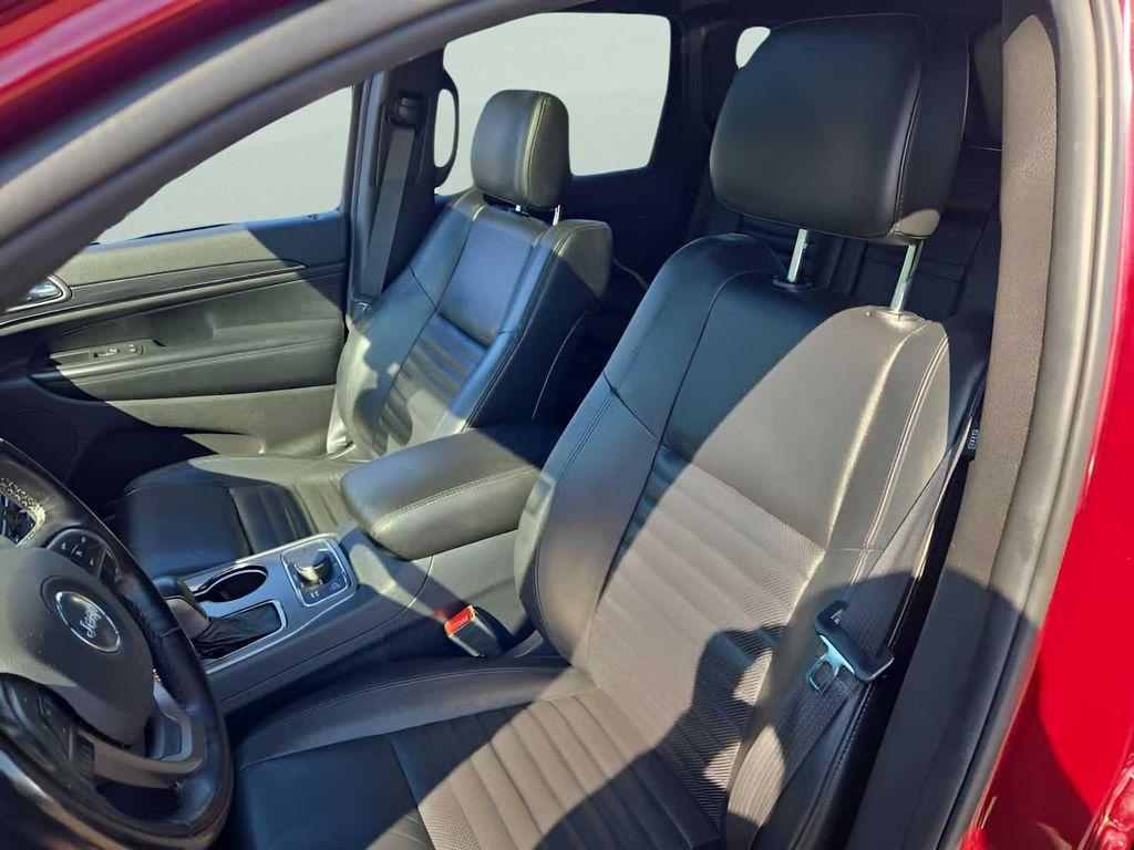used 2020 Jeep Grand Cherokee car, priced at $21,999