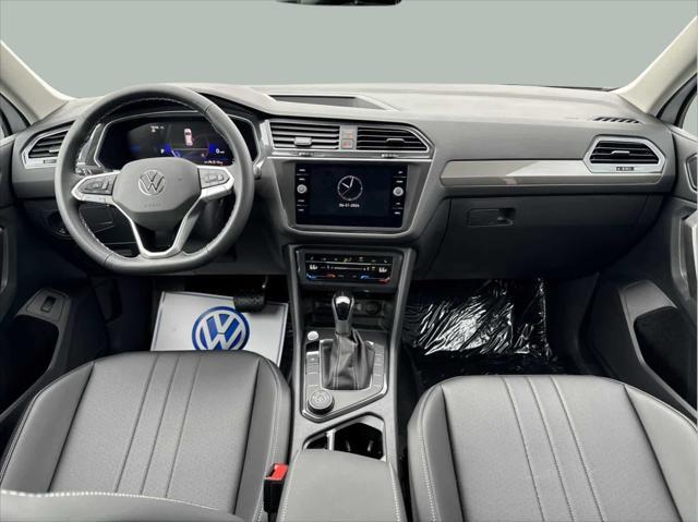 new 2024 Volkswagen Tiguan car, priced at $36,685