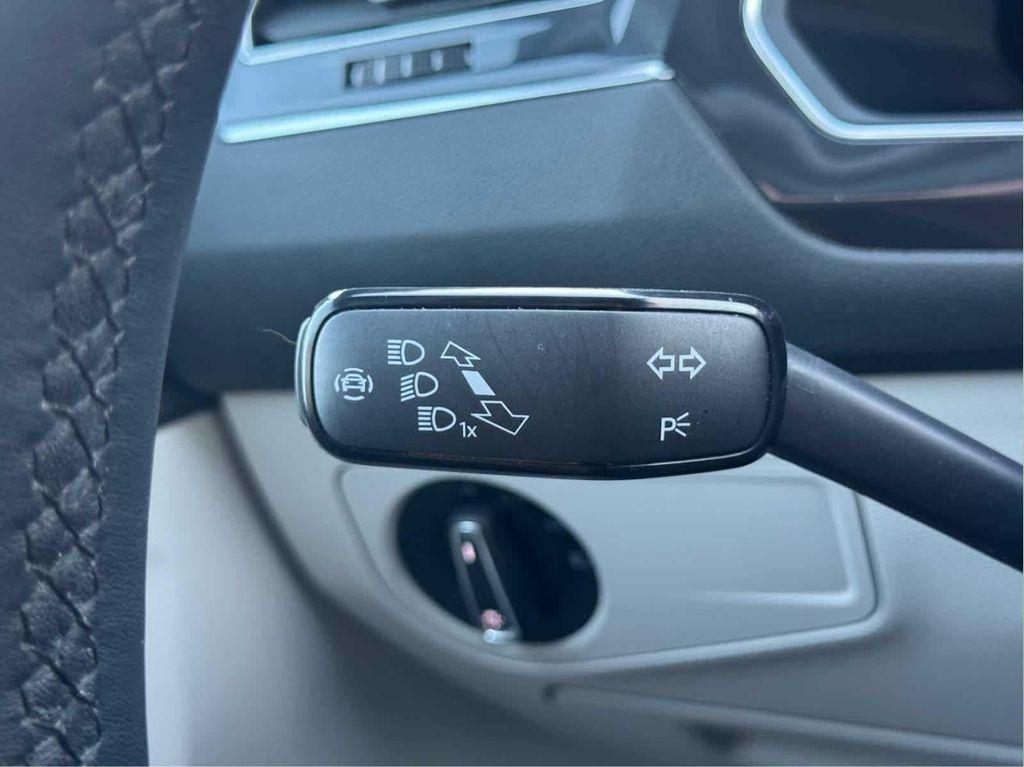 used 2022 Volkswagen Tiguan car, priced at $25,999