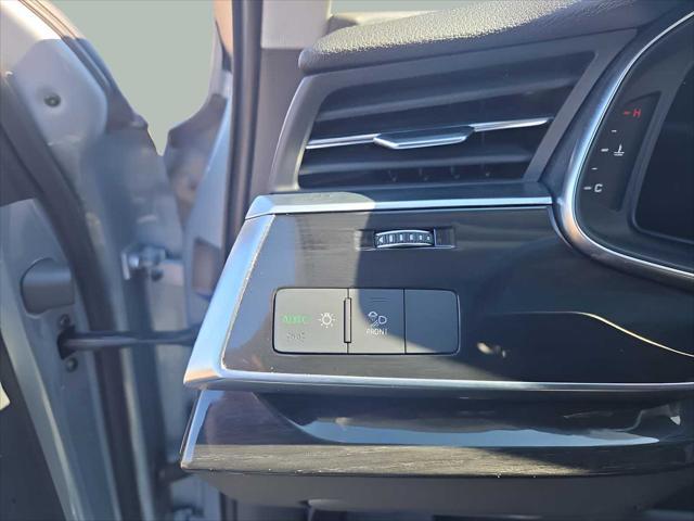 used 2023 Audi Q7 car, priced at $41,499