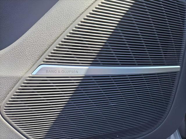 used 2023 Audi Q7 car, priced at $41,499