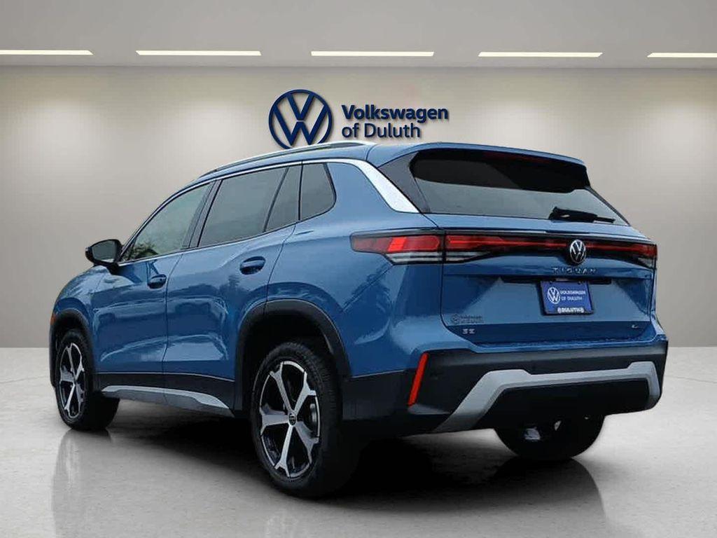 new 2025 Volkswagen Tiguan car, priced at $37,568