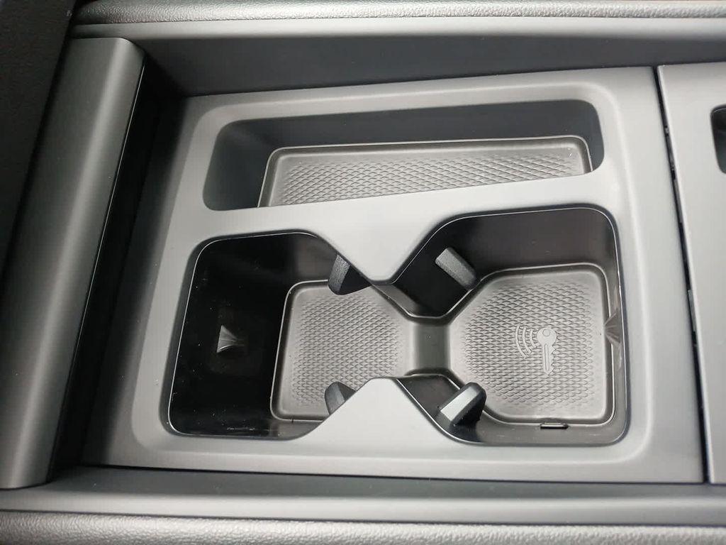 new 2025 Volkswagen Tiguan car, priced at $37,568