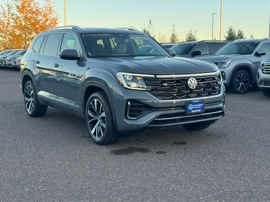 new 2026 Volkswagen Atlas car, priced at $57,171