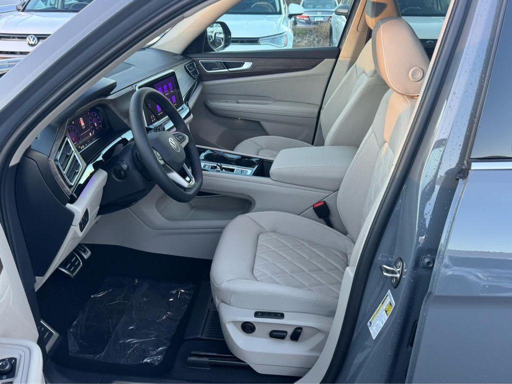 new 2026 Volkswagen Atlas car, priced at $57,171