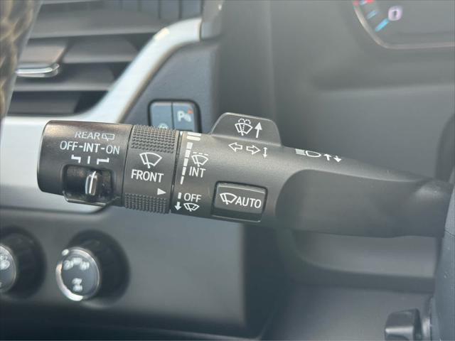 used 2019 GMC Yukon XL car, priced at $26,999