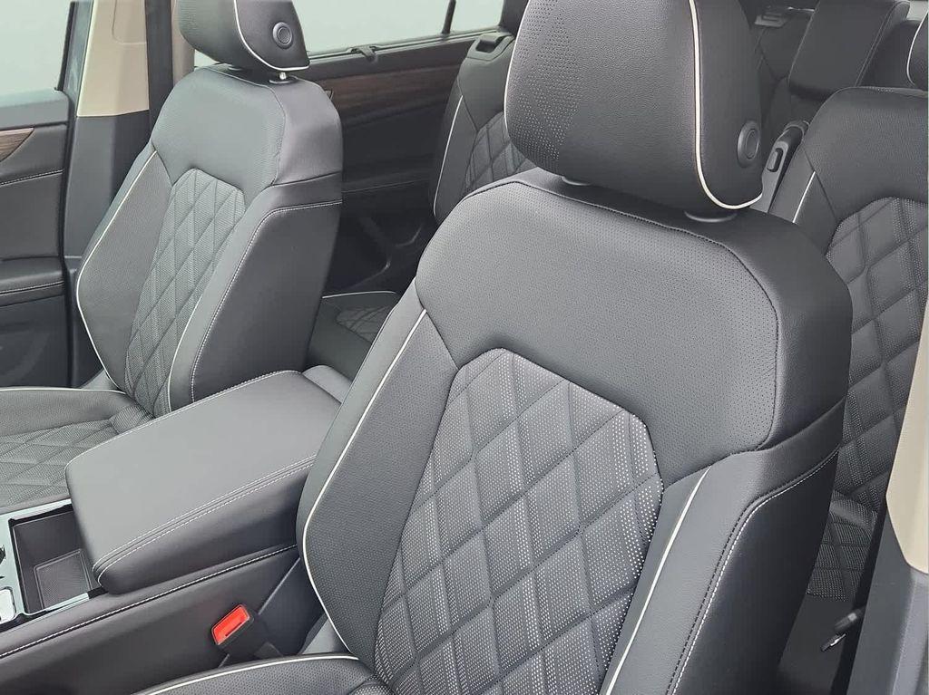 new 2026 Volkswagen Atlas car, priced at $58,454