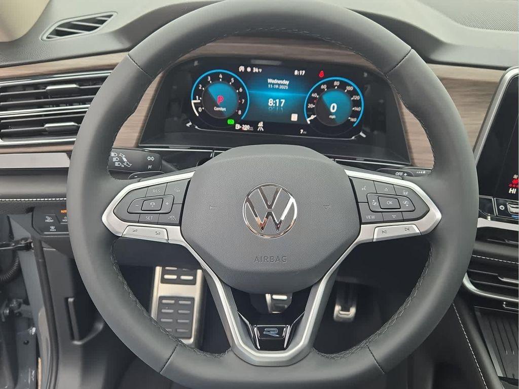 new 2026 Volkswagen Atlas car, priced at $58,454