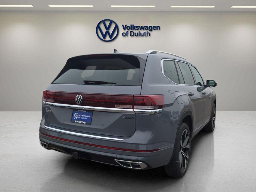 new 2026 Volkswagen Atlas car, priced at $58,454
