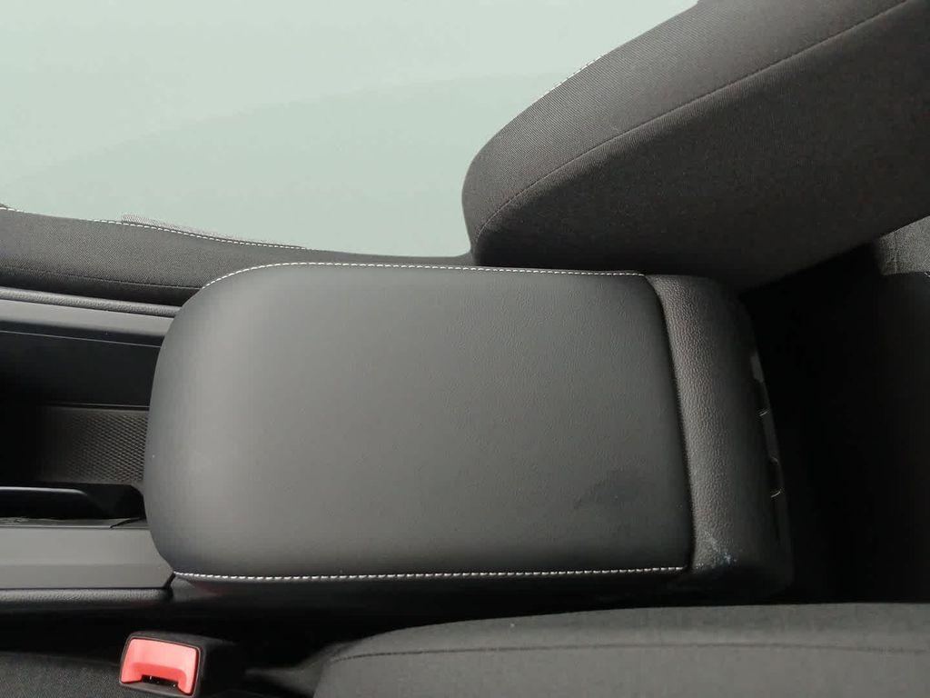 new 2025 Volkswagen Tiguan car, priced at $33,076