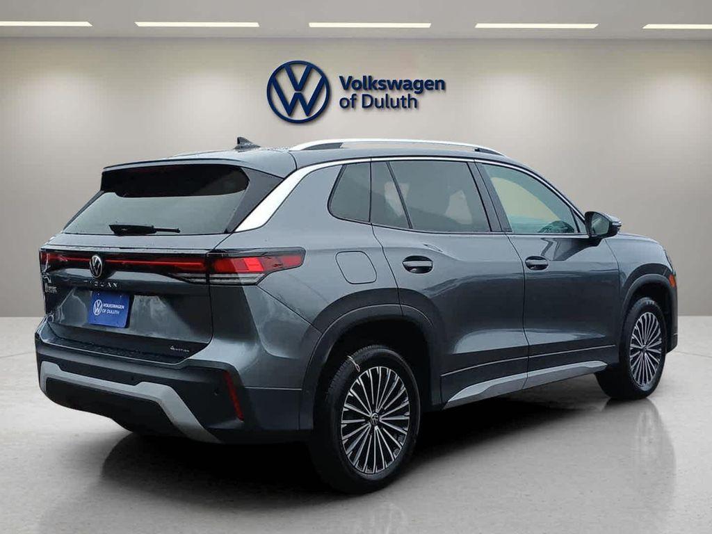 new 2025 Volkswagen Tiguan car, priced at $33,076