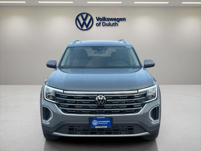 new 2025 Volkswagen Atlas car, priced at $52,001