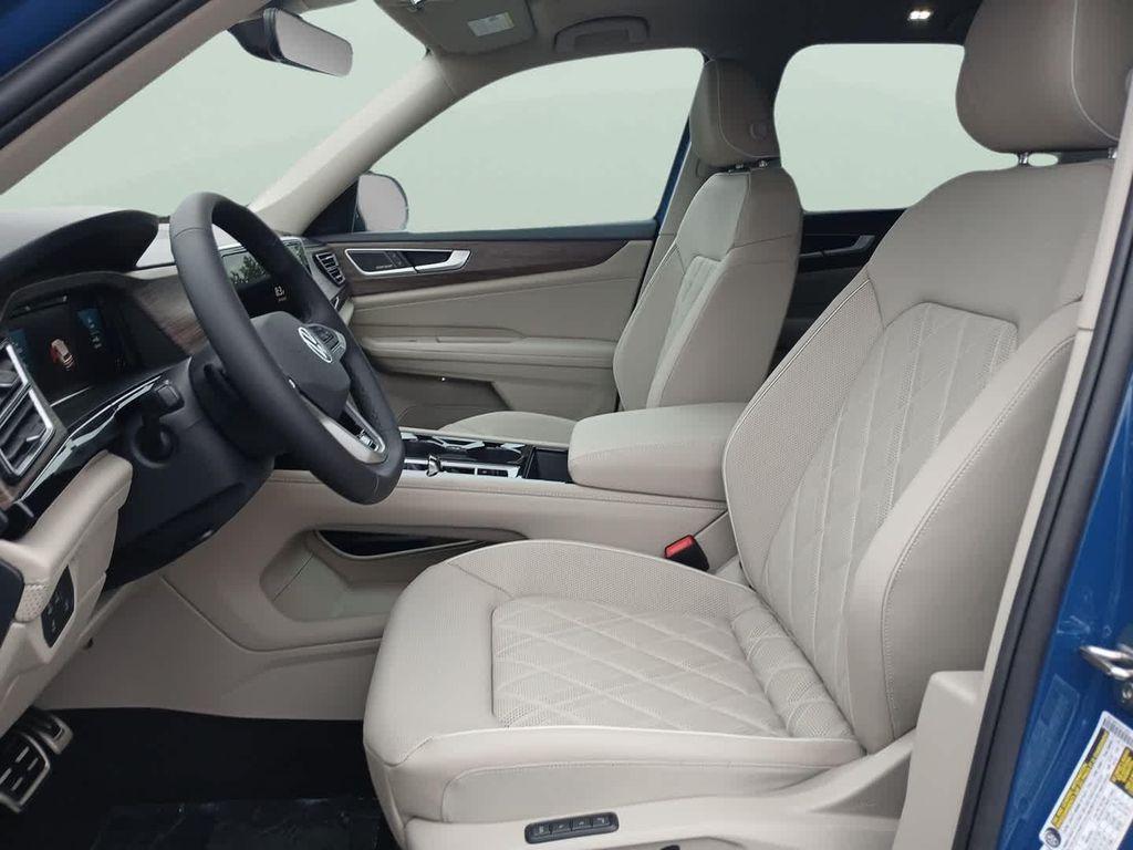 new 2026 Volkswagen Atlas car, priced at $56,648