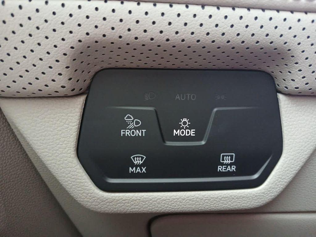 new 2026 Volkswagen Atlas car, priced at $56,648