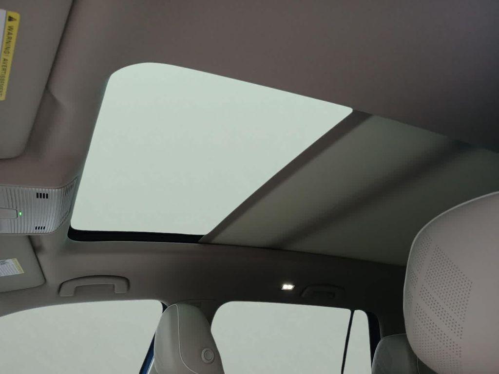 new 2026 Volkswagen Atlas car, priced at $56,648