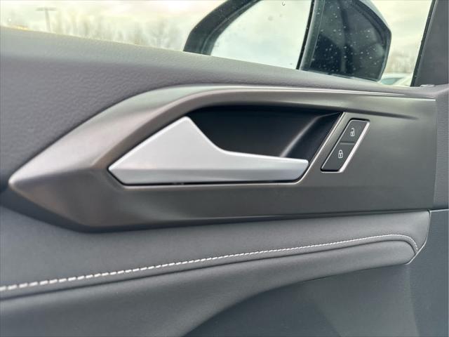 new 2025 Volkswagen Taos car, priced at $34,225