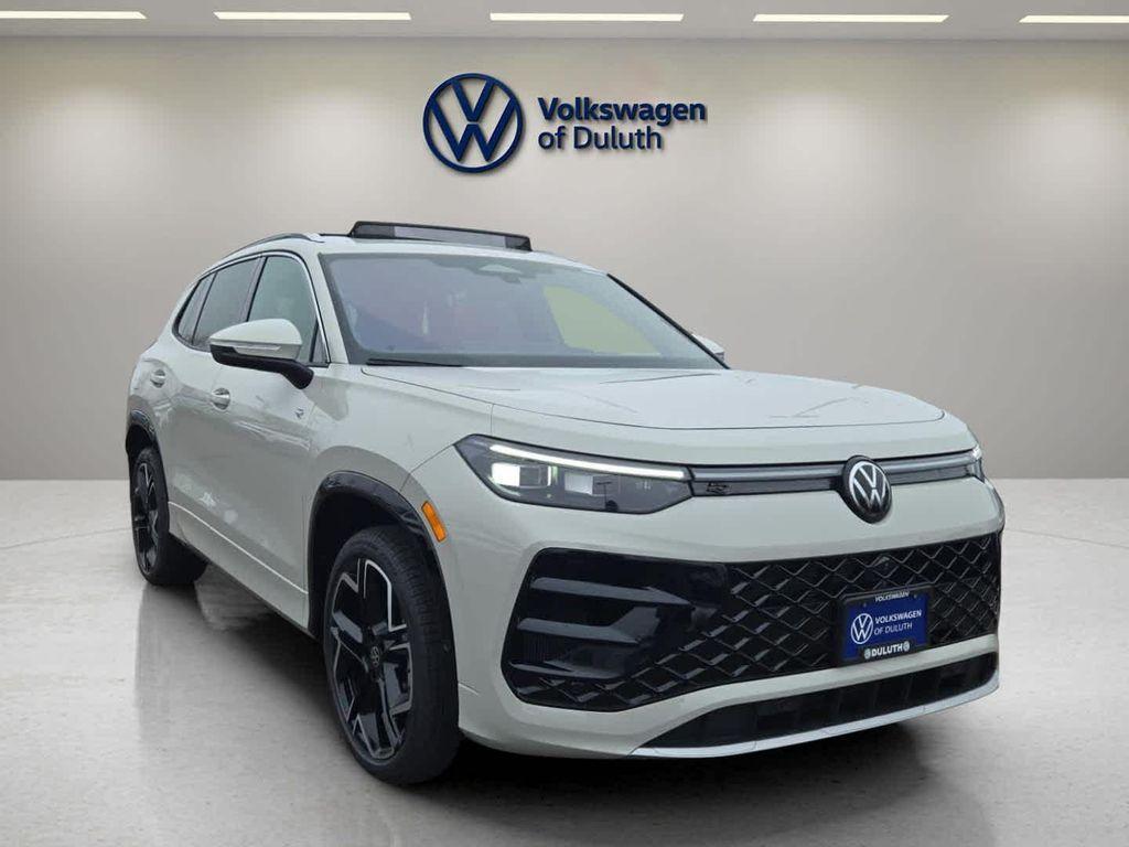 new 2026 Volkswagen Tiguan car, priced at $45,677