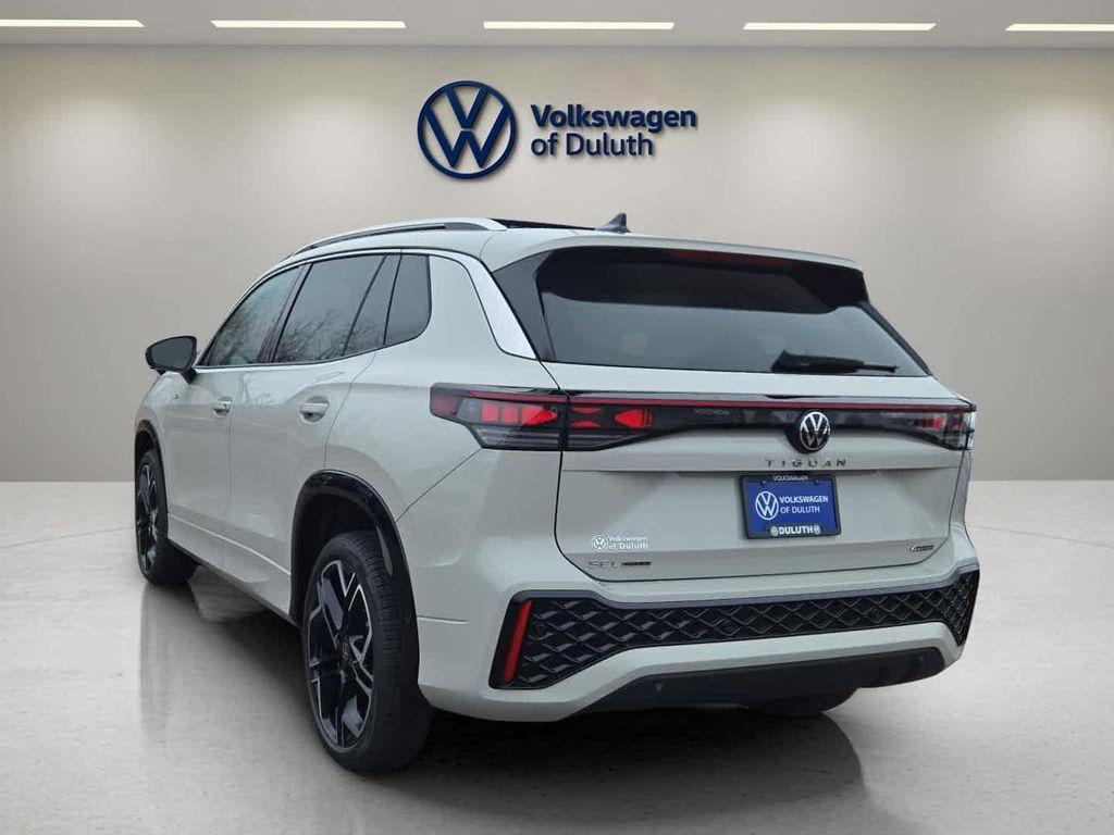 new 2026 Volkswagen Tiguan car, priced at $45,677