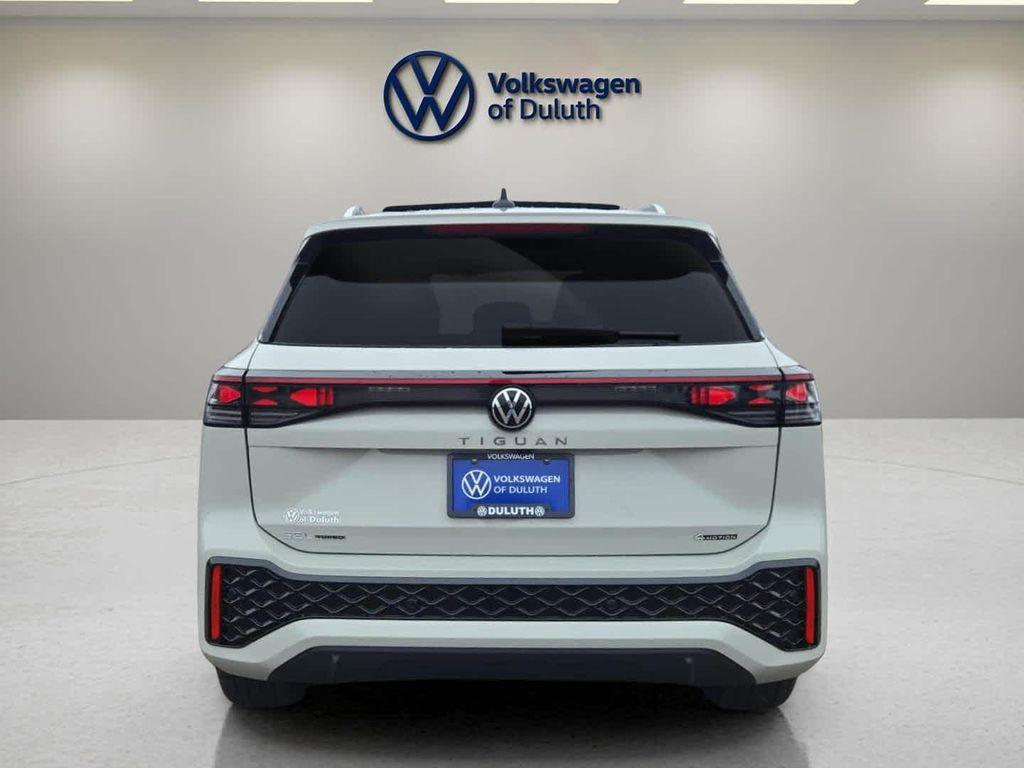 new 2026 Volkswagen Tiguan car, priced at $45,677