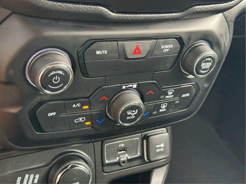 used 2020 Jeep Renegade car, priced at $20,999