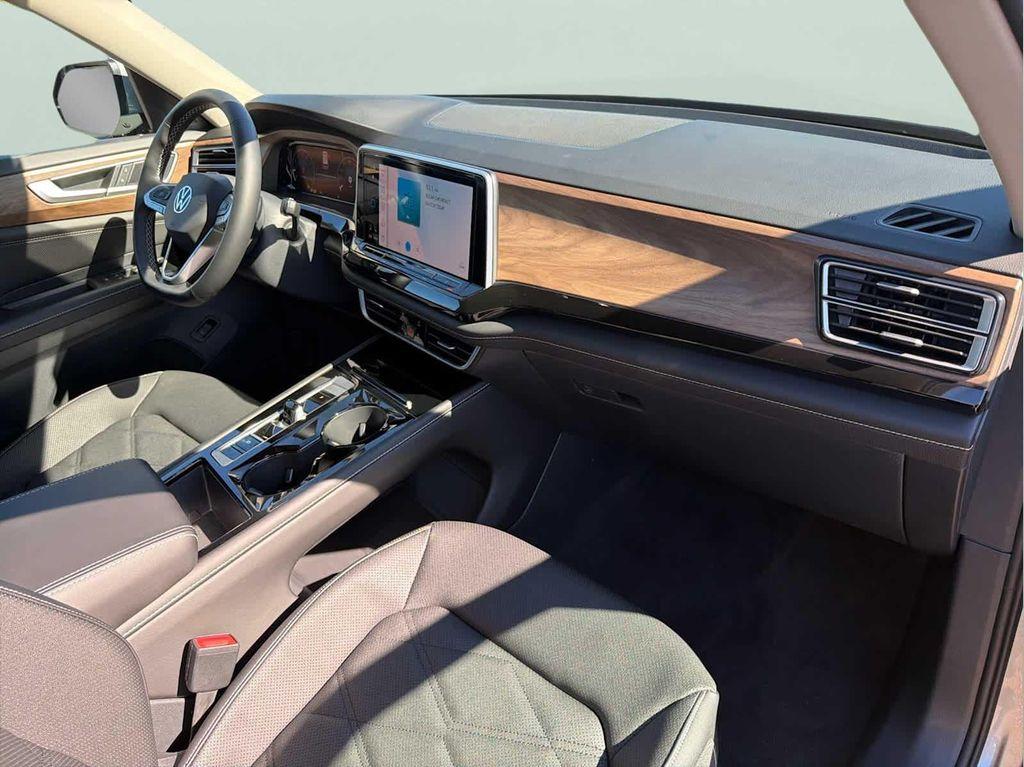 new 2026 Volkswagen Atlas car, priced at $47,898