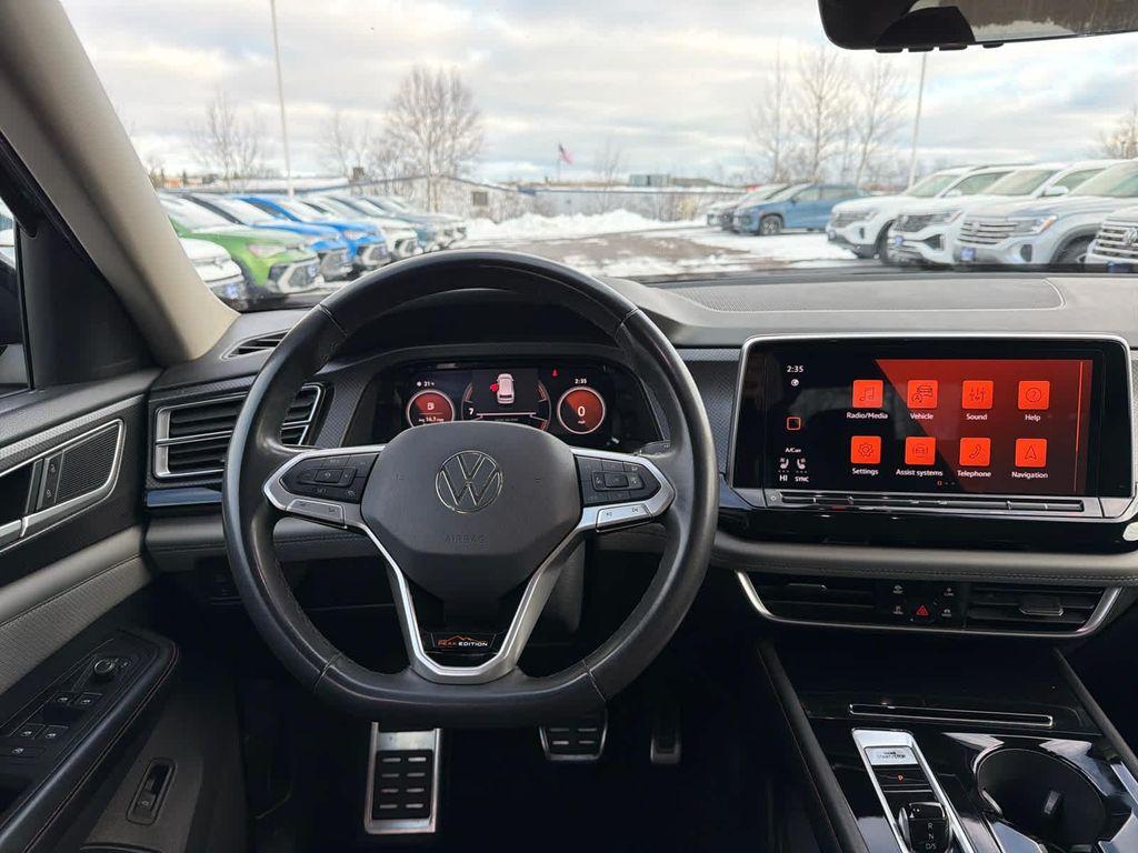 used 2024 Volkswagen Atlas car, priced at $35,000