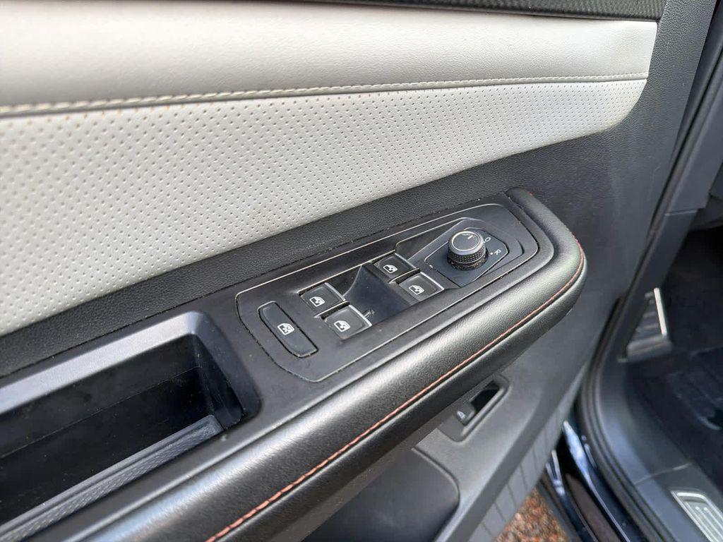 used 2024 Volkswagen Atlas car, priced at $35,000