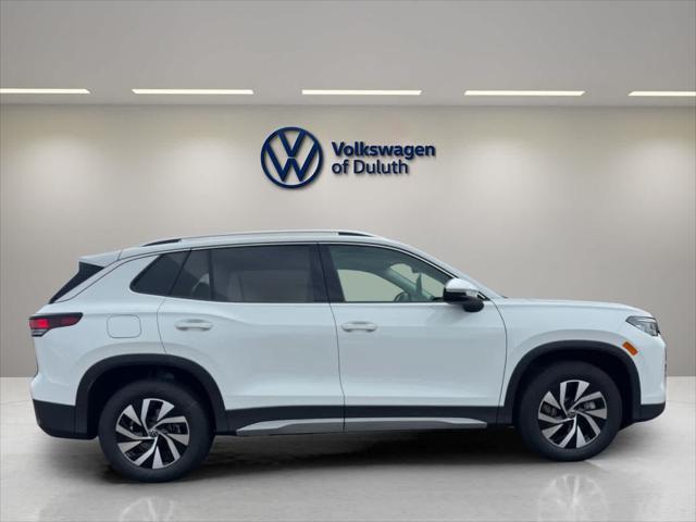 new 2025 Volkswagen Tiguan car, priced at $33,121