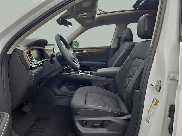new 2025 Volkswagen Atlas car, priced at $46,450